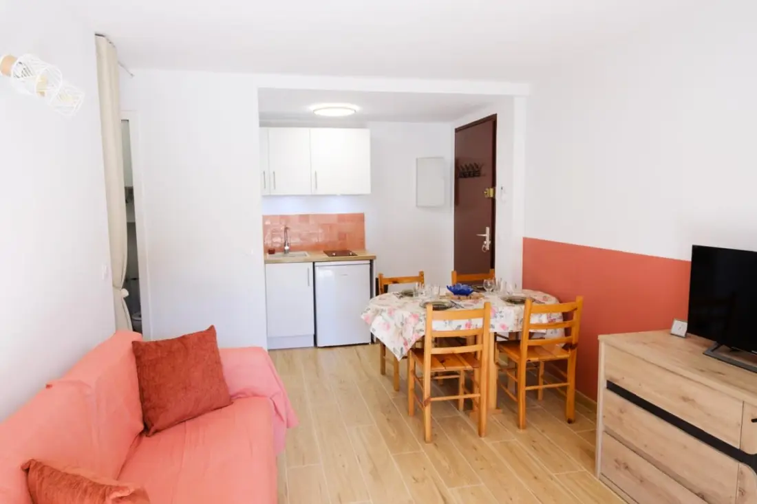 Appartement Avec Jardin Plage à 4 Mns à Pied