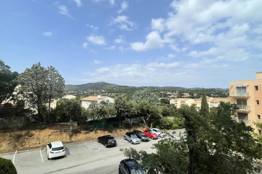 Horizon Bleu Avec Terrasse à Sainte-maxime