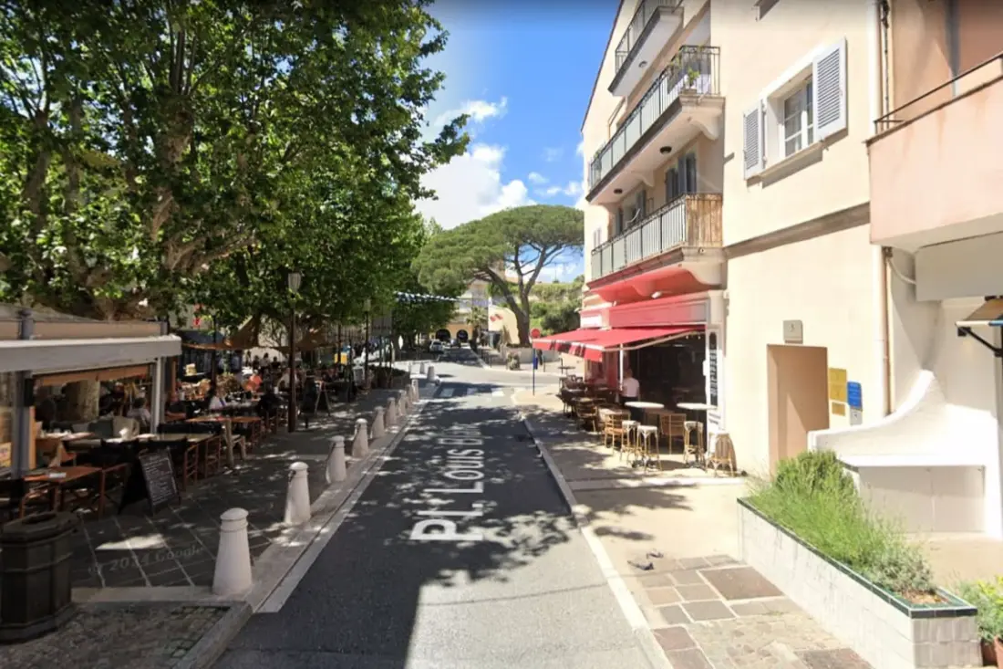 Bel Appartement Au Centre-ville De Sainte-maxime