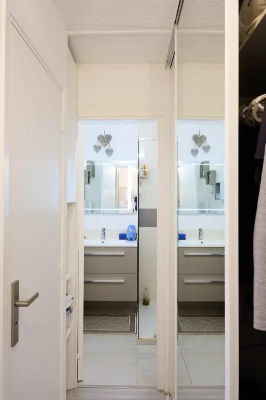Bel Appartement Avec Parking, Proche Centre-ville.