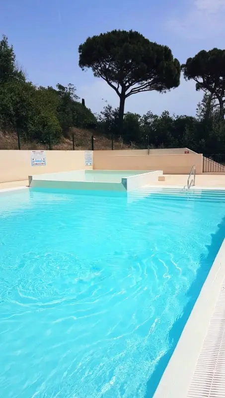 Bel Appartement Avec Piscine à Sainte-maxime