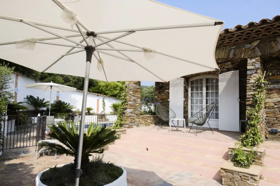 Belle Villa De Luxe Avec Jardin Et Piscine Privée
