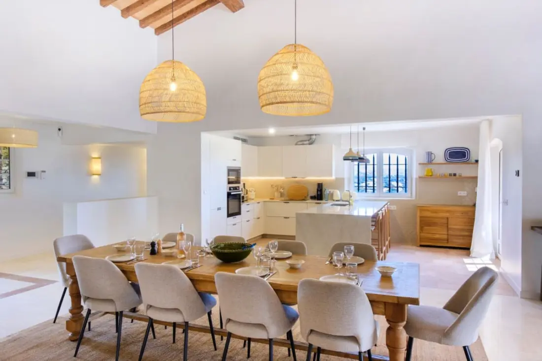 Belle Villa De Luxe Avec Jardin Et Piscine Privée