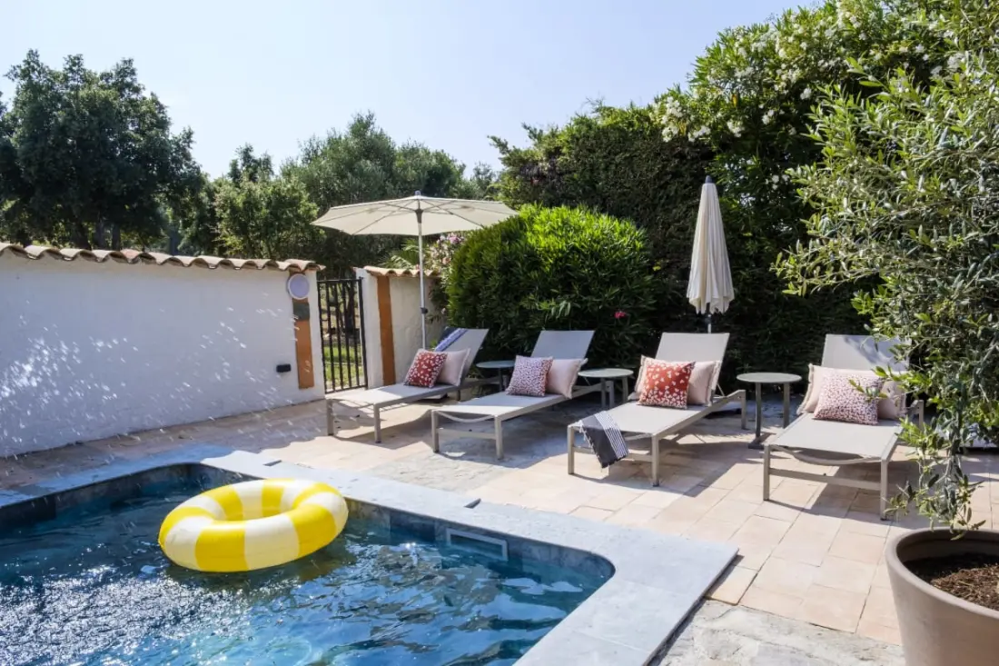 Belle Villa De Luxe Avec Jardin Et Piscine Privée