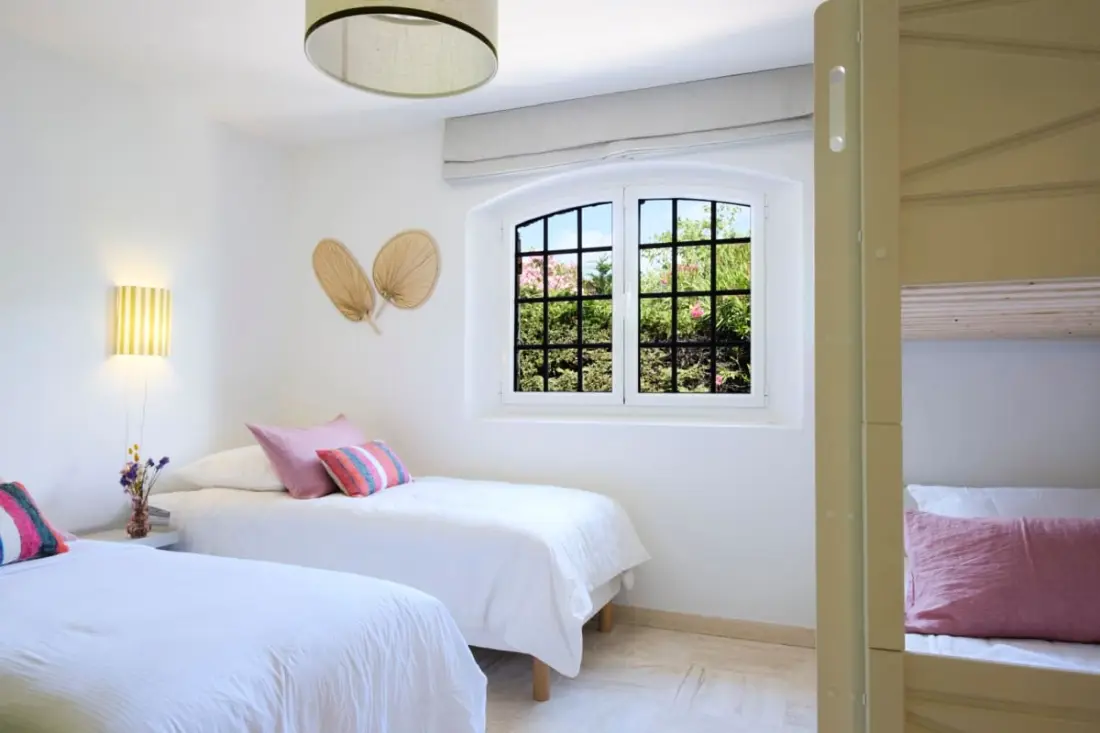 Belle Villa De Luxe Avec Jardin Et Piscine Privée