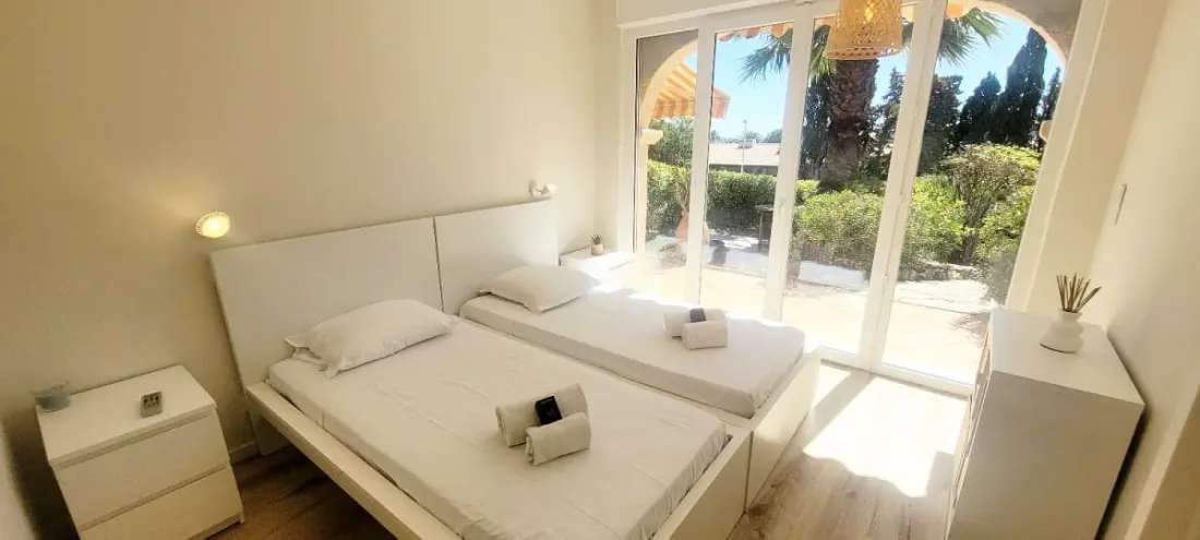 Maison Moderne Avec Vue Mer à Sainte-maxime
