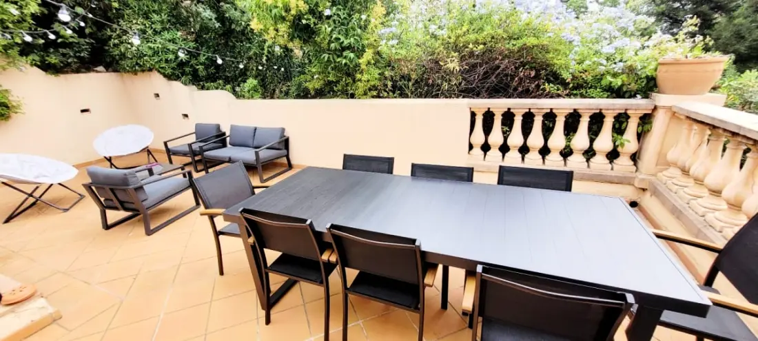 Maison Moderne Avec Vue Mer à Sainte-maxime