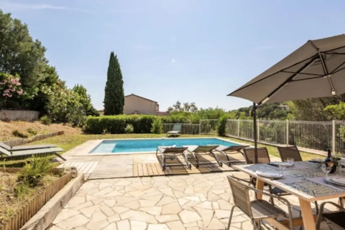 Maison Spacieuse Avec Piscine à Sainte-maxime