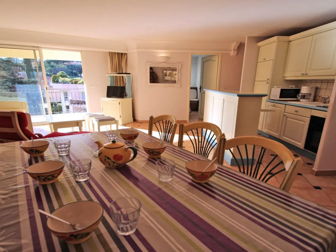 Résidence Apartment Port marine T4 mit Pool Residenz