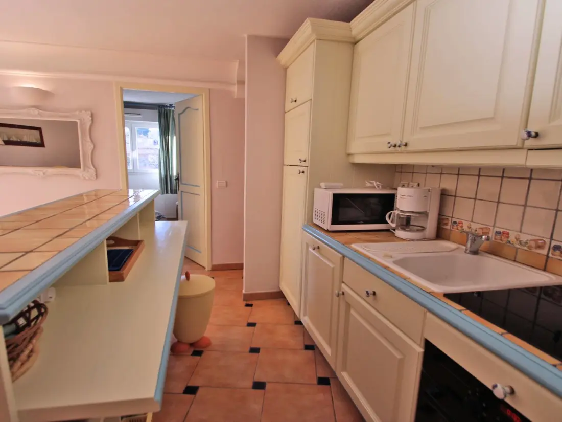 Résidence Apartment Port marine T4 mit Pool Residenz