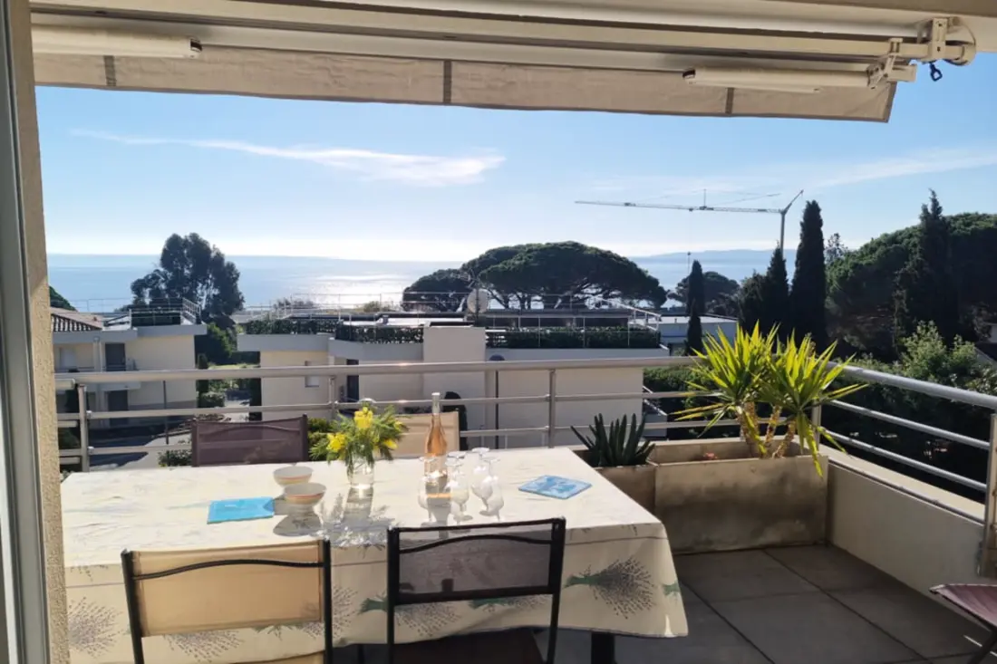 Vue Mer • Accès Plage à Pied • Piscine