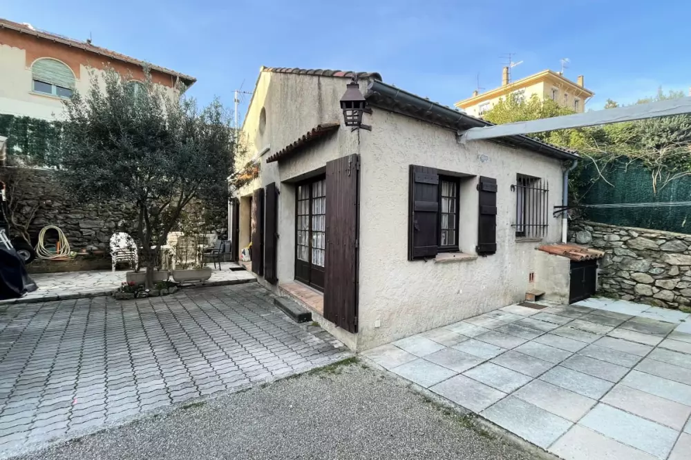 Charmant Studio Près De La Plage