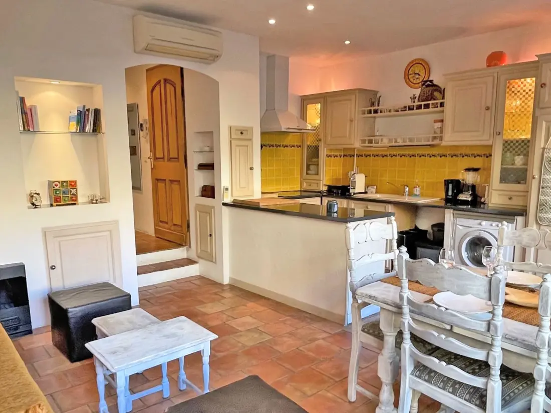 Résidence Apt 4 Pers - Climatisation - Wifi - Centre ville