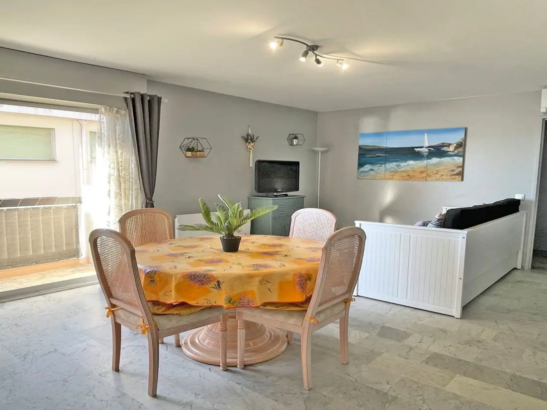 Résidence T2 mit Klimaanlage in Strandnähe in Ste Maxime