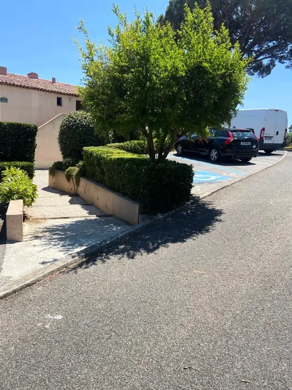 Studio Vue Mer Avec Terrasse Et Piscine Partagée
