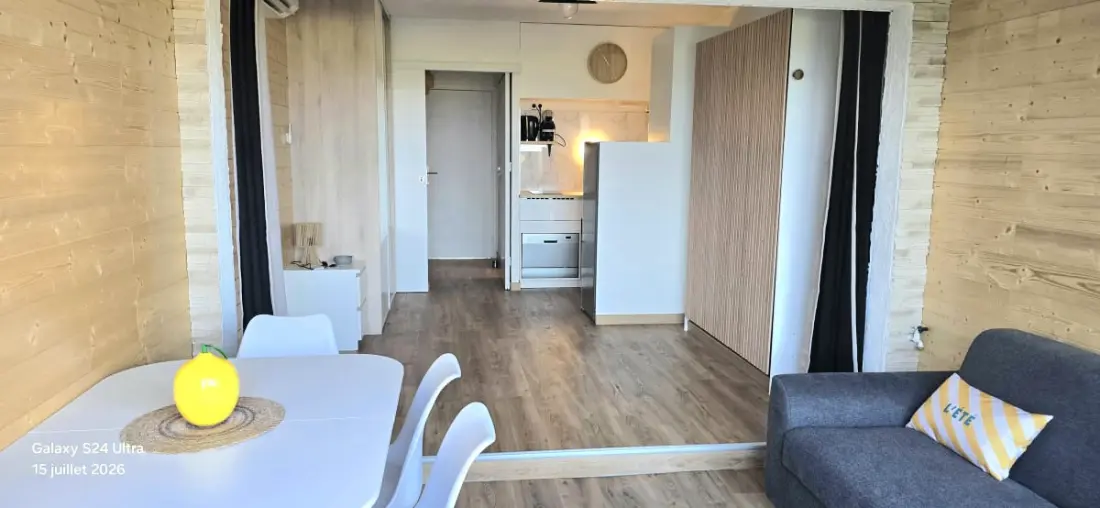 Studio Vue Mer Avec Terrasse Et Piscine Partagée