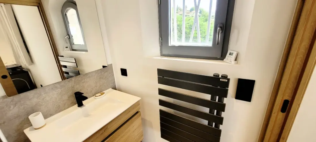 Villa 4p Avec Piscine Privée Proche De La Mer