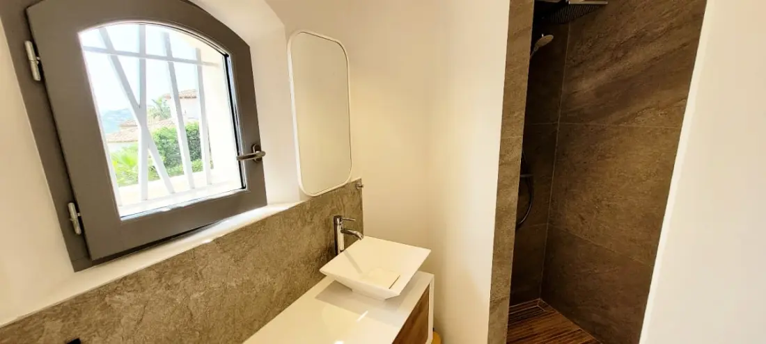 Villa 4p Avec Piscine Privée Proche De La Mer