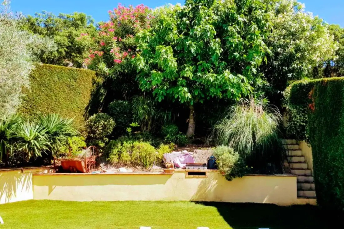 Villa Avec Piscine Chauffée à Sainte-maxime