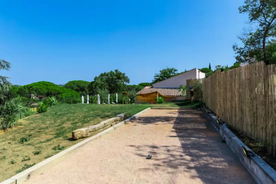 Villa, Piscine &amp; Grand Jardin à Ste-maxime