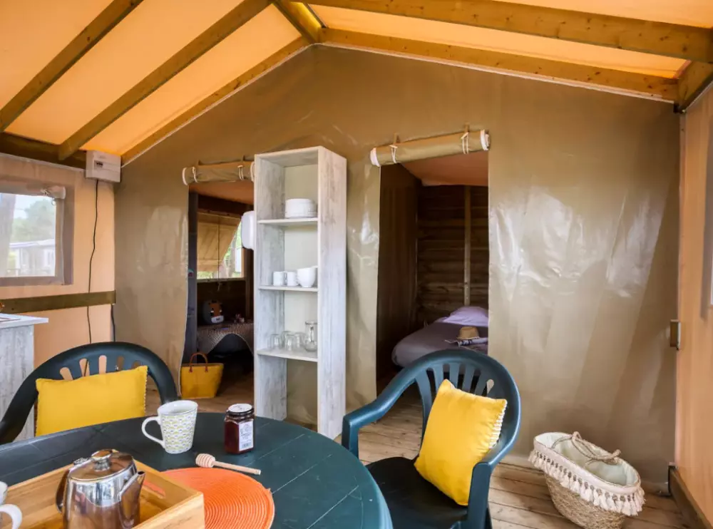 Camping Romanée Les Grottes de Roffy 4 étoiles★★★★