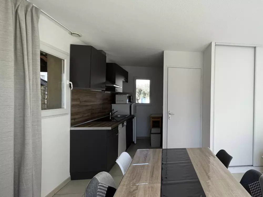 Maison de Vacances Salavas 13