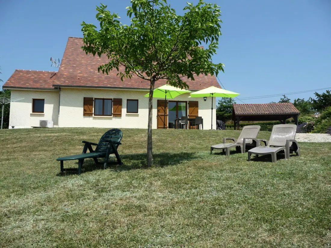 Maison de Vacances Salignac-Eyvigues 6