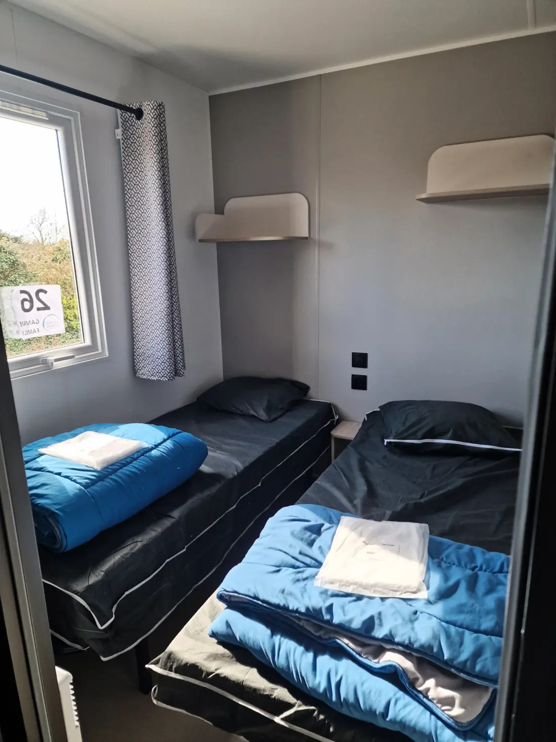 Camping Les P'tites Maisons dans la Prairie 3 étoiles★★★