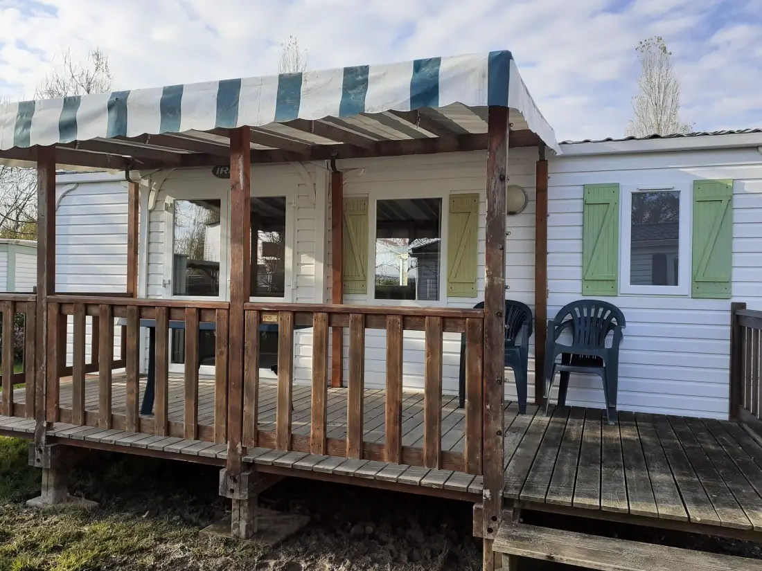 Camping Les P'tites Maisons dans la Prairie 3 étoiles★★★