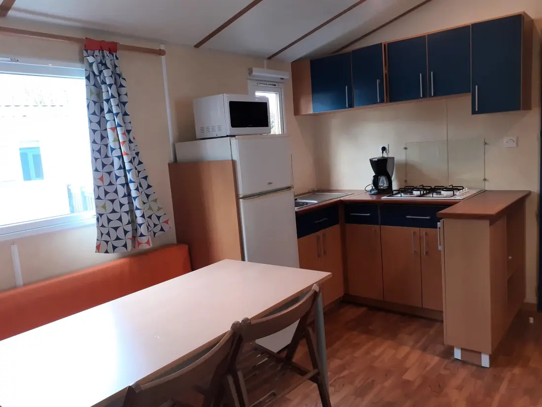 Camping Les P'tites Maisons dans la Prairie 3 étoiles★★★