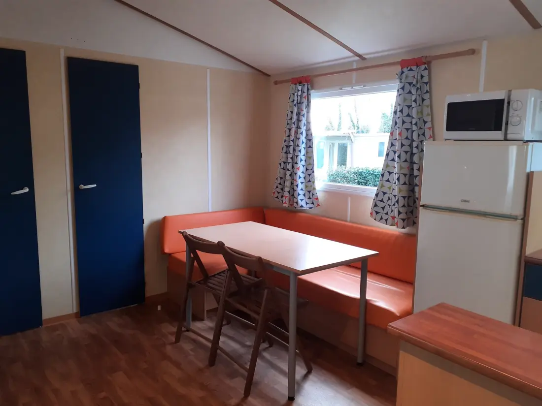 Camping Les P'tites Maisons dans la Prairie 3 étoiles★★★