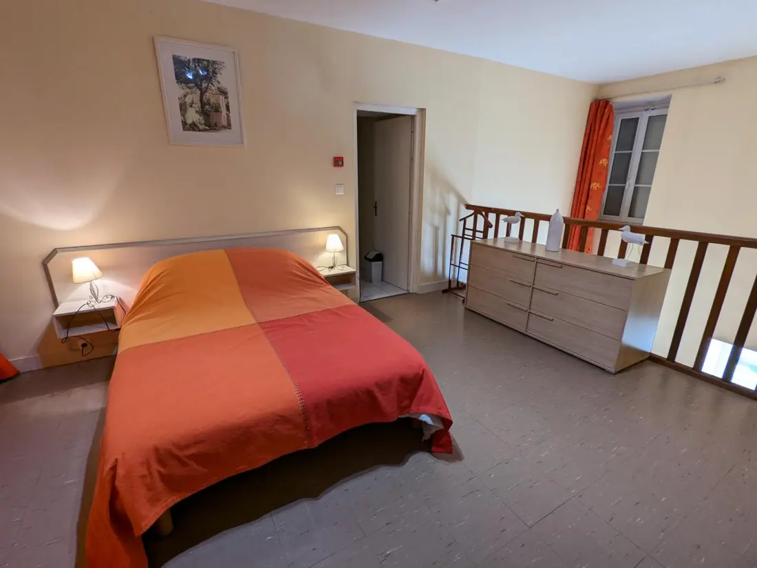 Maison de Vacances Salles-Lavalette 4