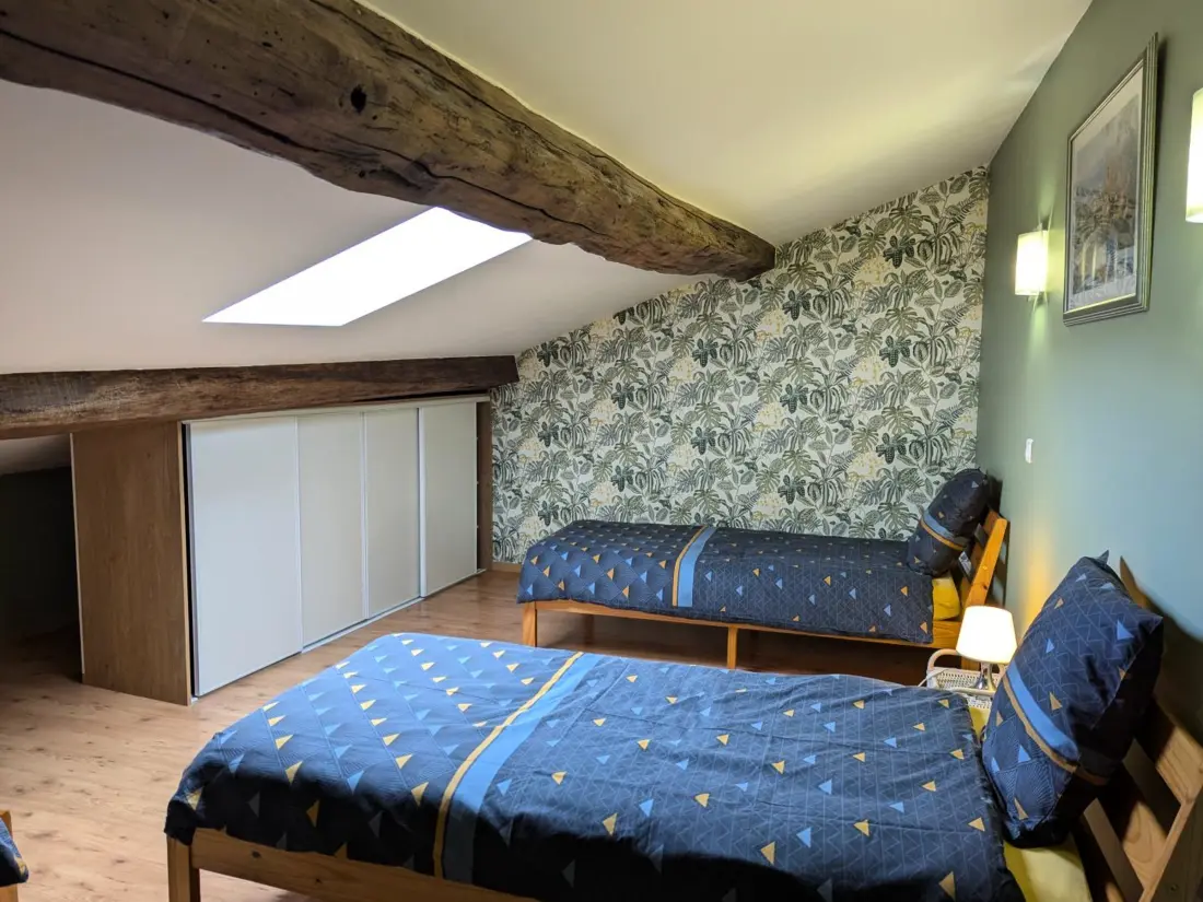 Maison de Vacances Salles-Lavalette 5
