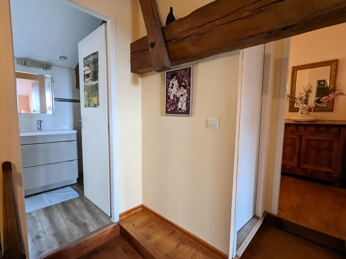 Maison de Vacances Salles-Lavalette 6