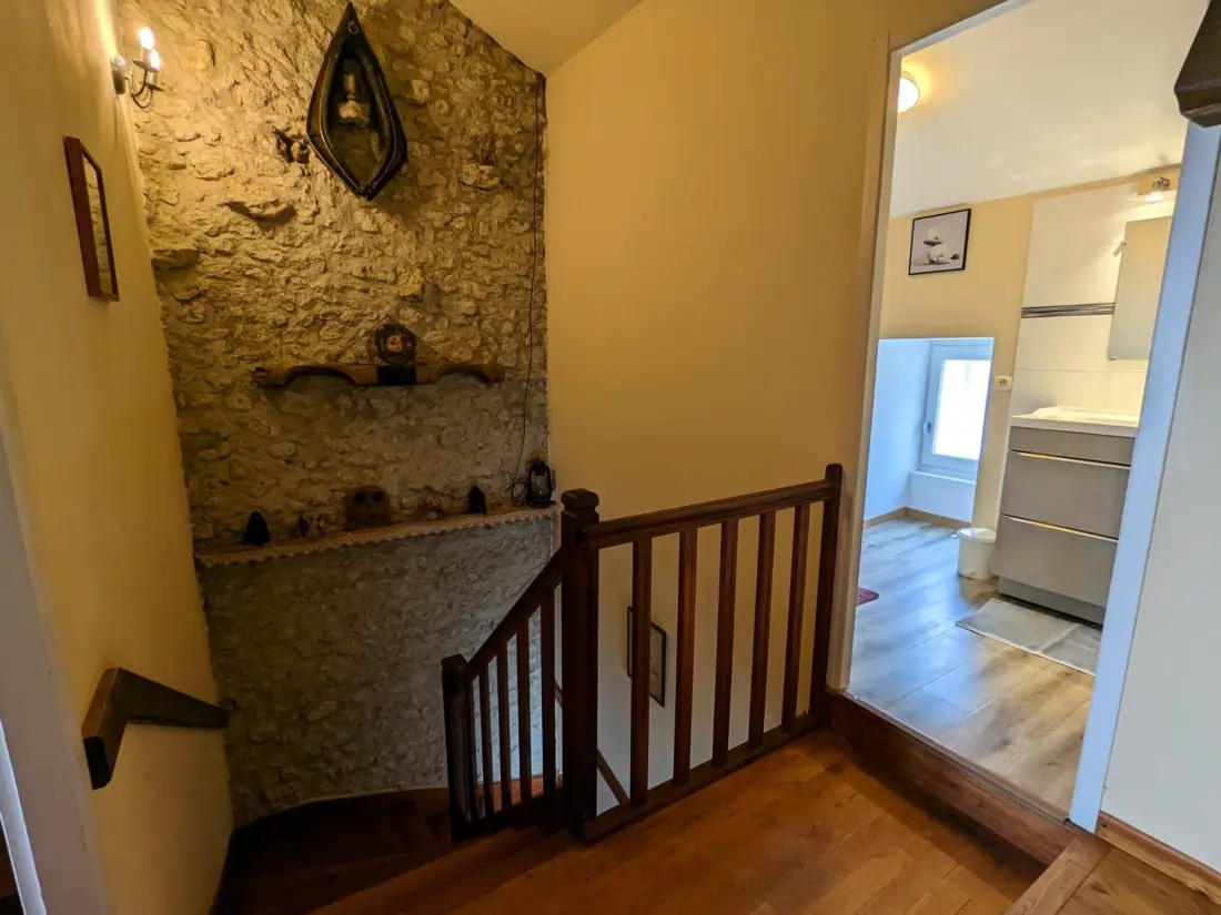 Maison de Vacances Salles-Lavalette 6
