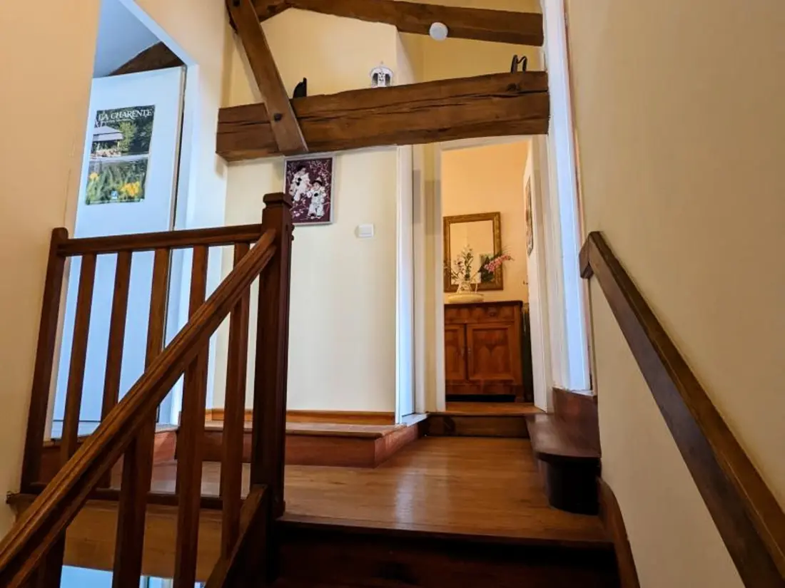 Maison de Vacances Salles-Lavalette 6