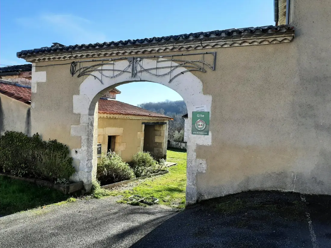 Maison de Vacances Salles-Lavalette