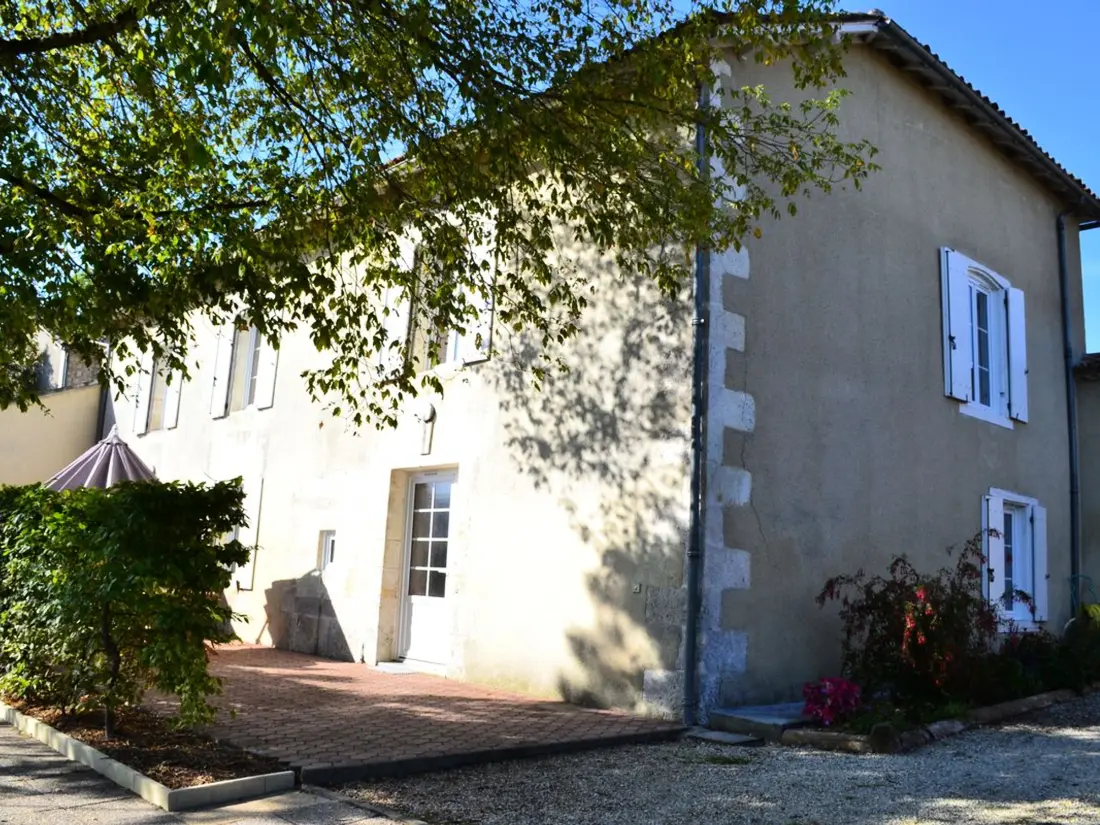 Maison de Vacances Salles-Lavalette