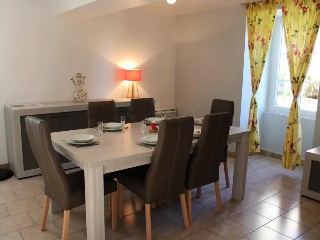 Maison de Vacances Salles-Lavalette