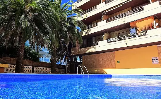 Azahar Apartamentos**