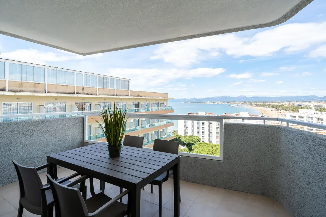 BLUE BEACH APARTMENTS