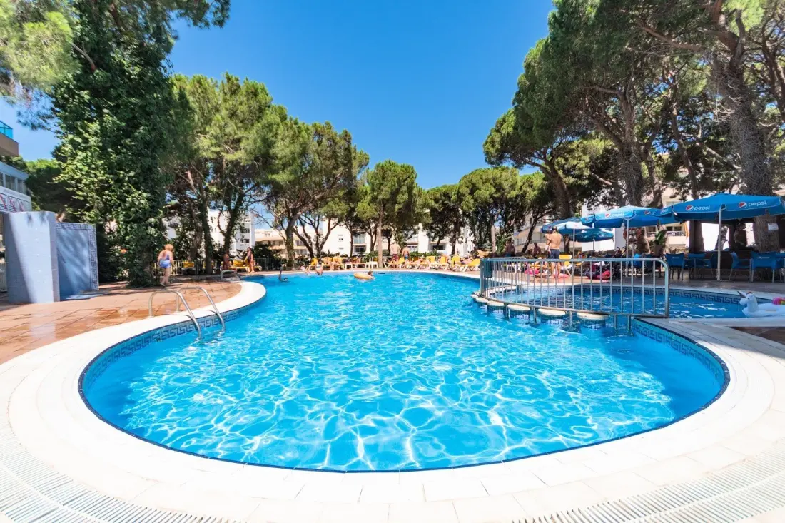 BLUE BEACH APARTMENTS