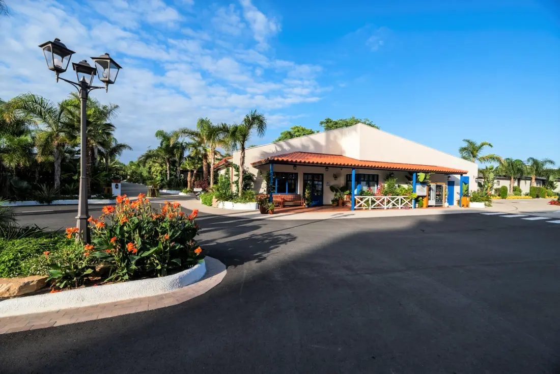 Camping La Siesta Salou by Viajes Velero  2 étoiles★★