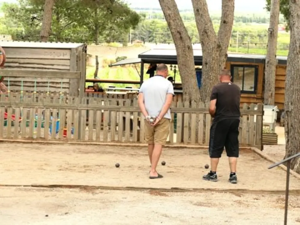 Camping Le Bois De Pins 3 étoiles★★★