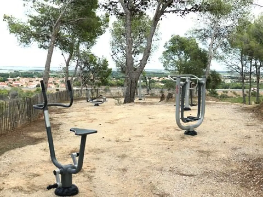 Camping Le Bois De Pins 3 étoiles★★★