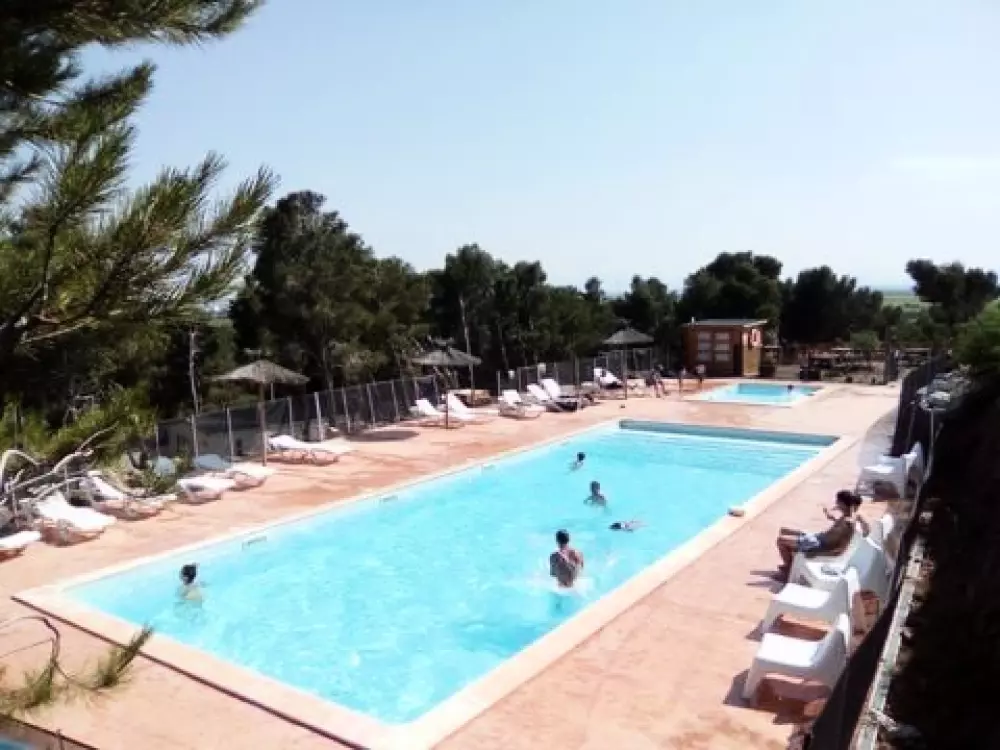 Camping Le Bois De Pins 3 étoiles★★★