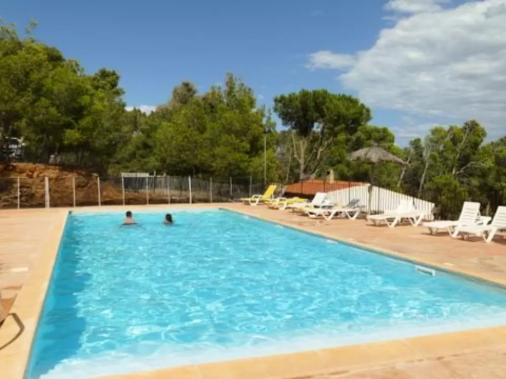 Camping Le Bois De Pins 3 étoiles★★★