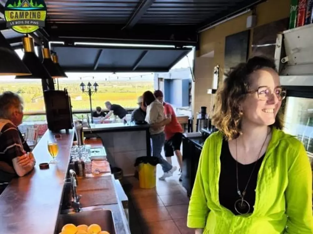 Camping Le Bois De Pins 3 étoiles★★★