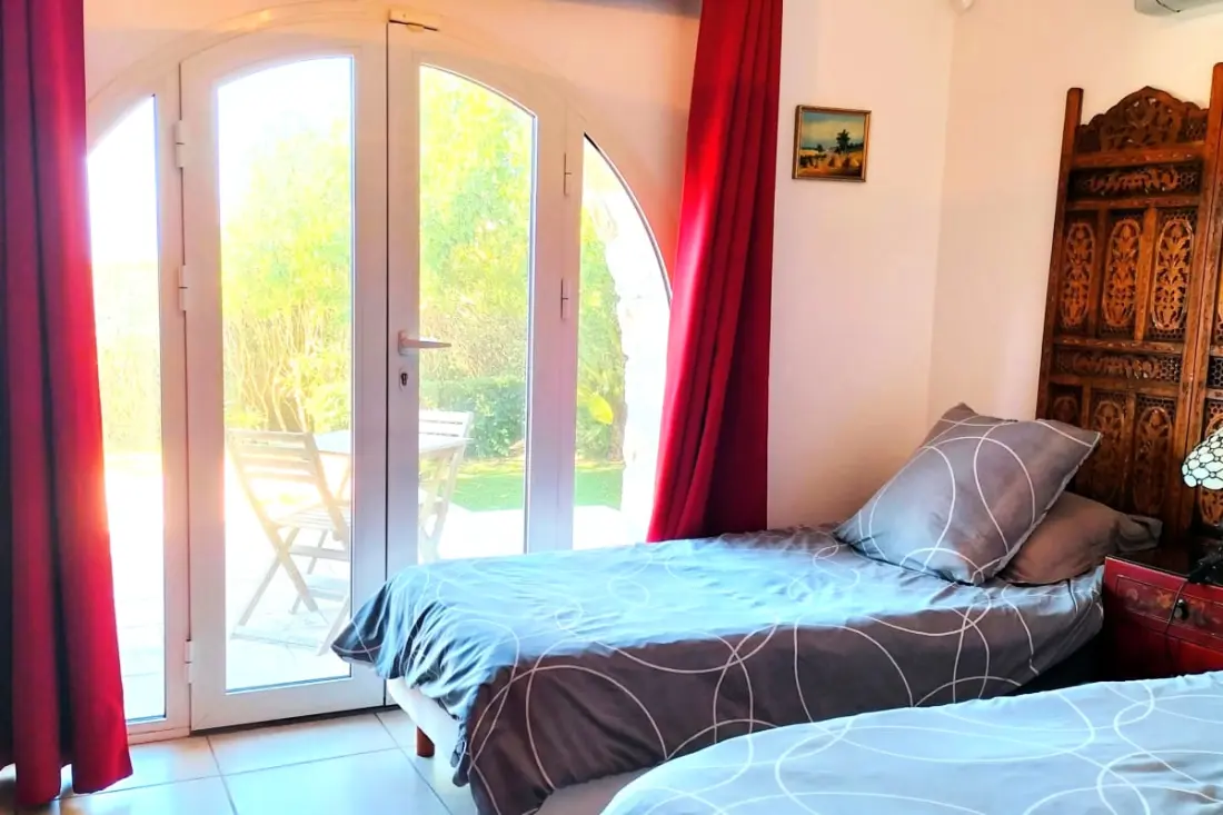 Accès Privé Mer Et Jardin à Sanary-sur-mer