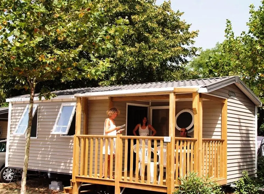 Camping Parc Mogador - Campasun in Sanary-sur-Mer, Frankreich (2026) |  Buchen Sie Ihren Campingplatz auf JetCamp.com